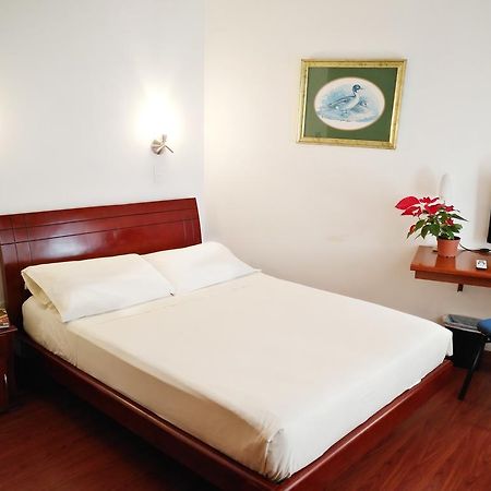 Teusaquillo Boutique Hotel Bogotá Exteriör bild