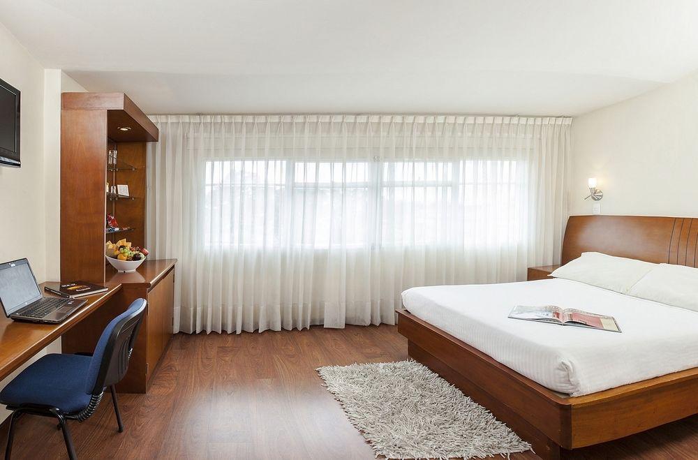 Teusaquillo Boutique Hotel Bogotá Exteriör bild