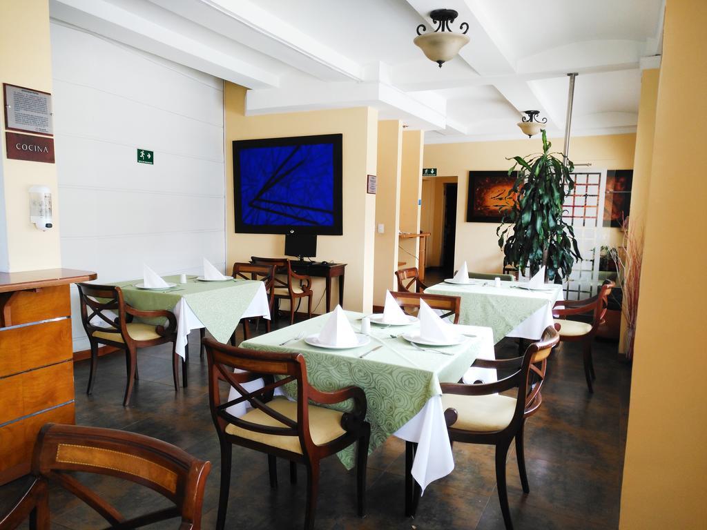 Teusaquillo Boutique Hotel Bogotá Exteriör bild